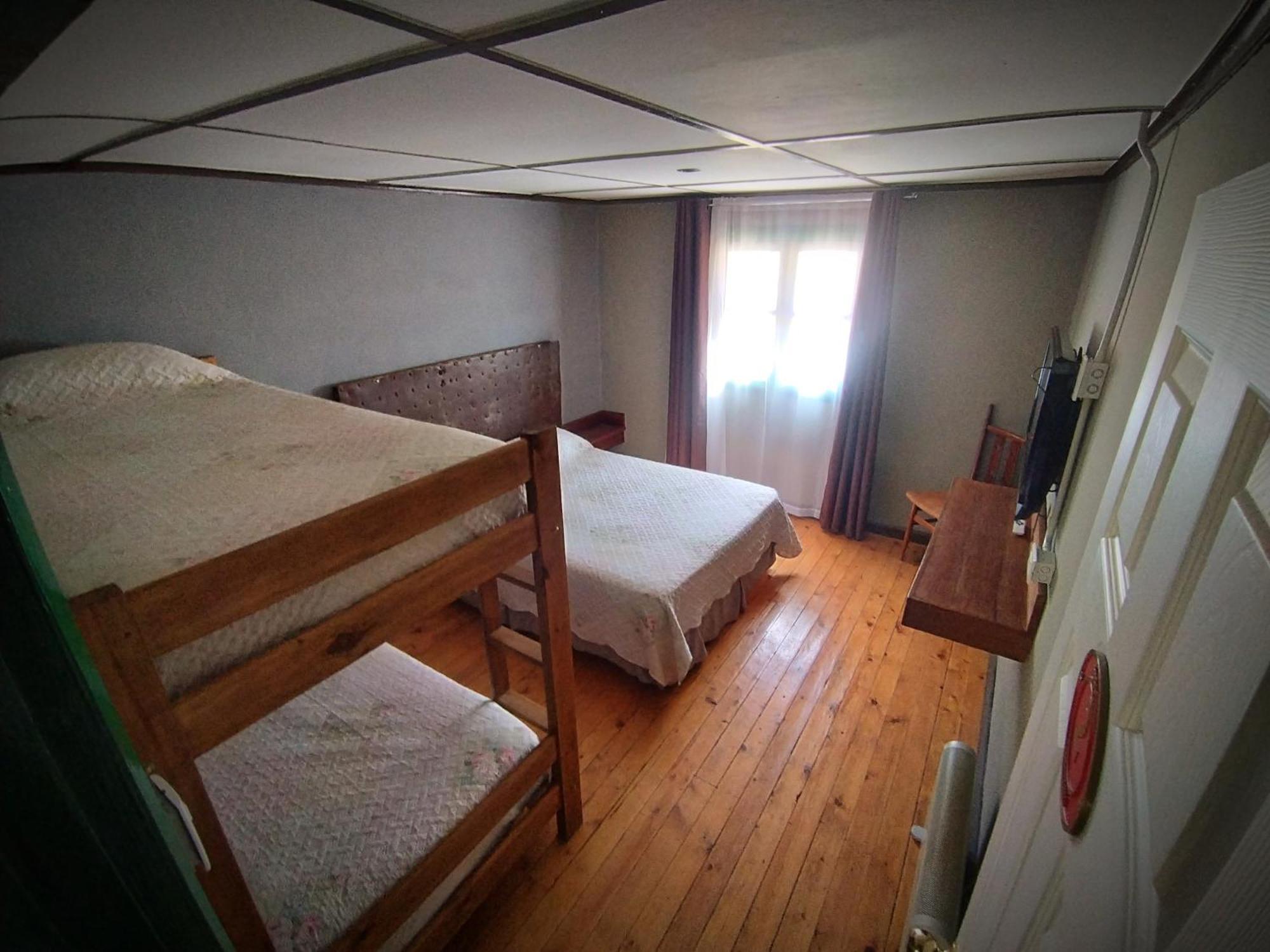 Hospedaje Lenas Del Tolosa ラス・クエバス 部屋 写真